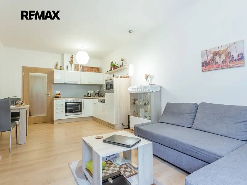Pronájem bytu 1+kk 33 m²